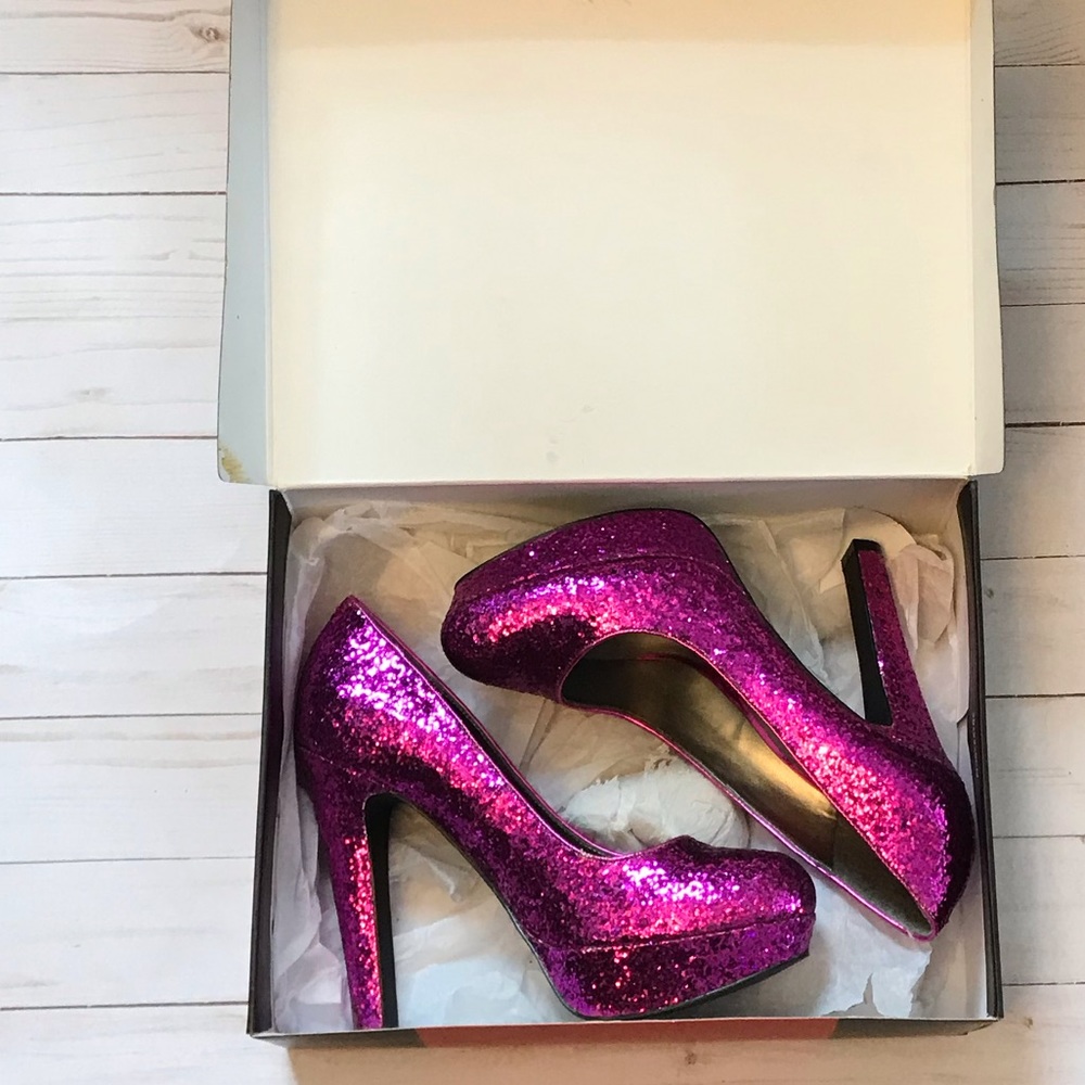 G by Guess Pink Multi Texture Size 7.5